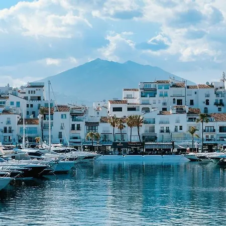 Designer Renovated Penthouse In Puerto Banus Marbella