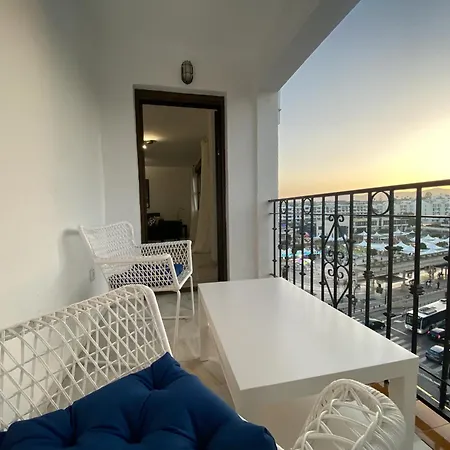 & Puerto Banus Penthouse 公寓