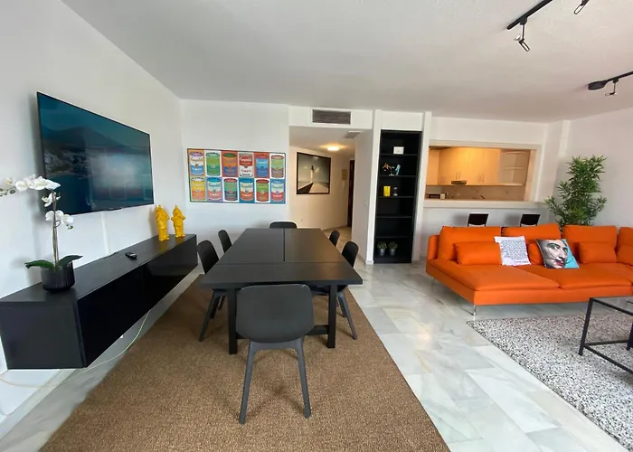 & Puerto Banus Penthouse Apartament *