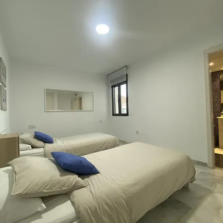 & Puerto Banus Penthouse דירה מארבלה